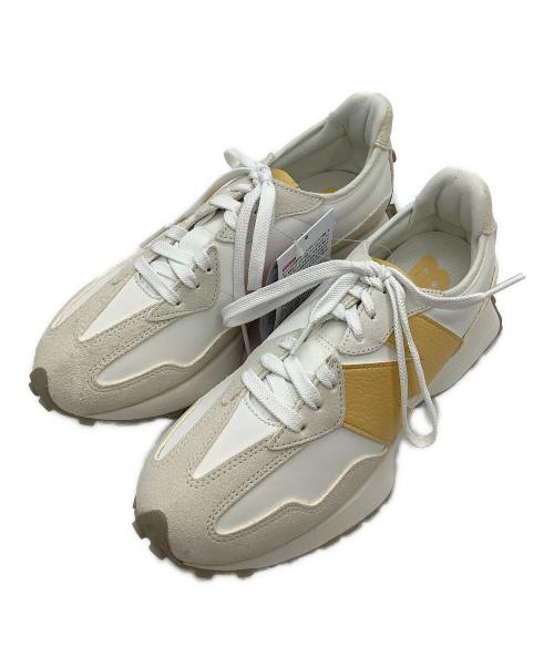 NEW BALANCE（ニューバランス）NEW BALANCE (ニューバランス) ローカットスニーカー New Balance 327 ホワイト サイズ:25 JPNの古着・服飾アイテム