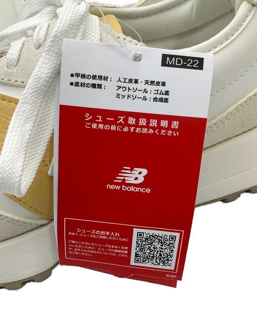 NEW BALANCE（ニューバランス）NEW BALANCE (ニューバランス) ローカットスニーカー New Balance 327 ホワイト サイズ:25 JPNの古着・服飾アイテム