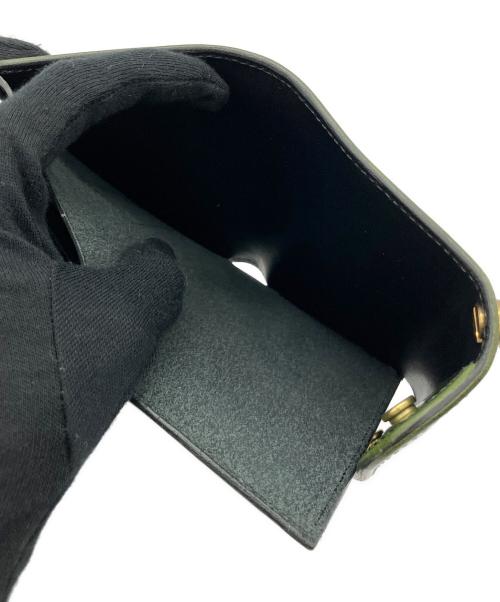 Inception（インセプション）Inception (インセプション) コンパクトウォレット UKブライドルレザー ミドルウォレット オリーブの古着・服飾アイテム