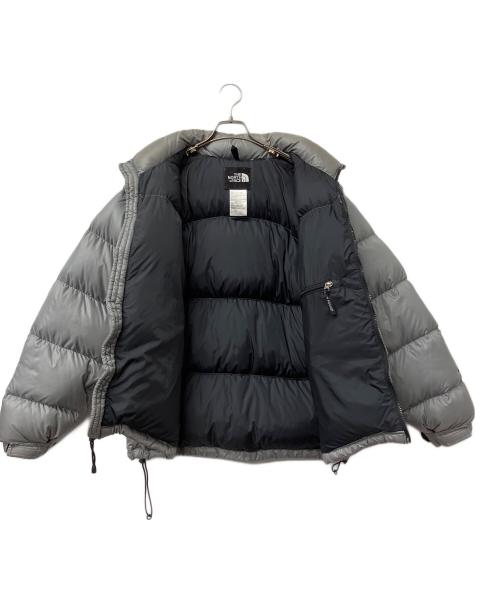 THE NORTH FACE（ザ ノース フェイス）THE NORTH FACE (ザ ノース フェイス) ダウンジャケット　NUPTSE JACKET 700 FP グレー サイズ:Mの古着・服飾アイテム