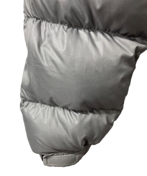 THE NORTH FACE（ザ ノース フェイス）THE NORTH FACE (ザ ノース フェイス) ダウンジャケット　NUPTSE JACKET 700 FP グレー サイズ:Mの古着・服飾アイテム
