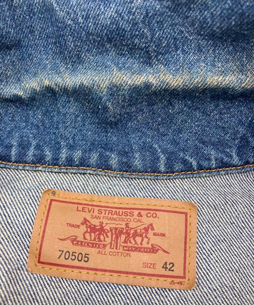 LEVI'S（リーバイス）LEVI'S (リーバイス) デニムジャケット　香港製 インディゴ サイズ:SIZE　42の古着・服飾アイテム
