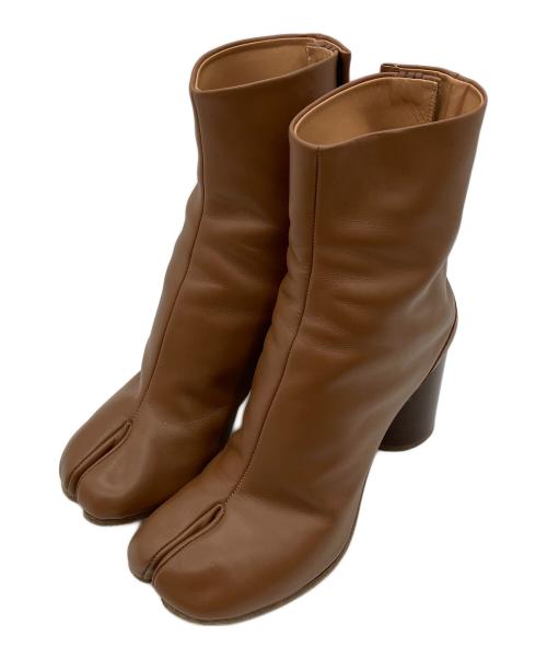 Maison Margiela（メゾンマルジェラ）Maison Margiela (メゾンマルジェラ) ショートブーツ タビブーツ ブラウン サイズ:38の古着・服飾アイテム