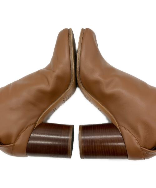 Maison Margiela（メゾンマルジェラ）Maison Margiela (メゾンマルジェラ) ショートブーツ タビブーツ ブラウン サイズ:38の古着・服飾アイテム