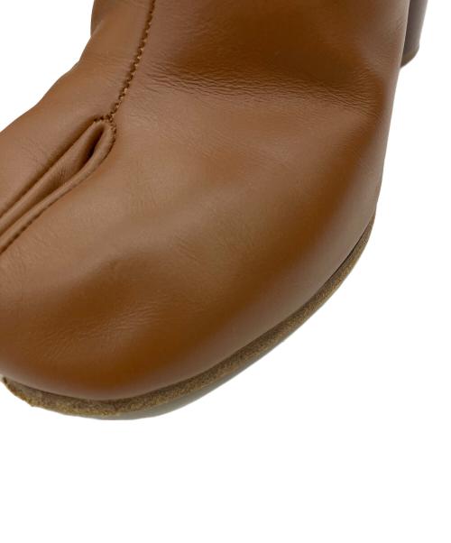 Maison Margiela（メゾンマルジェラ）Maison Margiela (メゾンマルジェラ) ショートブーツ タビブーツ ブラウン サイズ:38の古着・服飾アイテム