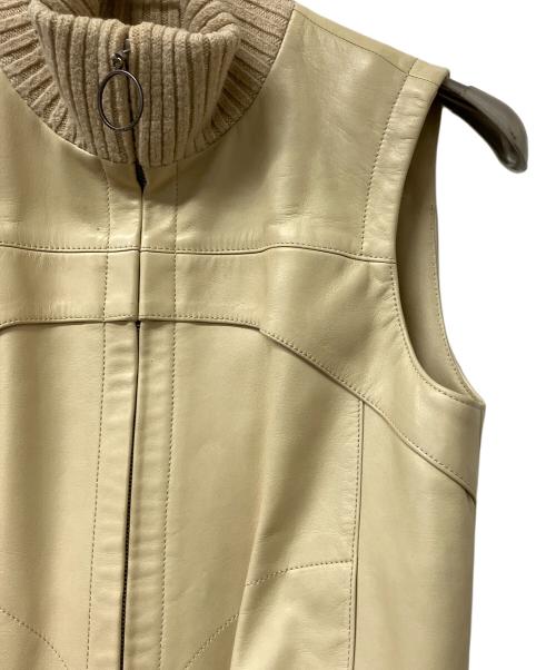 LOUIS VUITTON（ルイ ヴィトン）LOUIS VUITTON (ルイ ヴィトン) ラムレザーベスト カーキ サイズ:36の古着・服飾アイテム