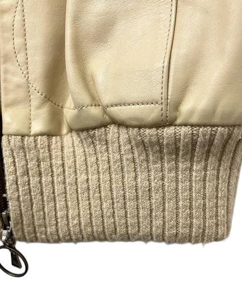 LOUIS VUITTON（ルイ ヴィトン）LOUIS VUITTON (ルイ ヴィトン) ラムレザーベスト カーキ サイズ:36の古着・服飾アイテム