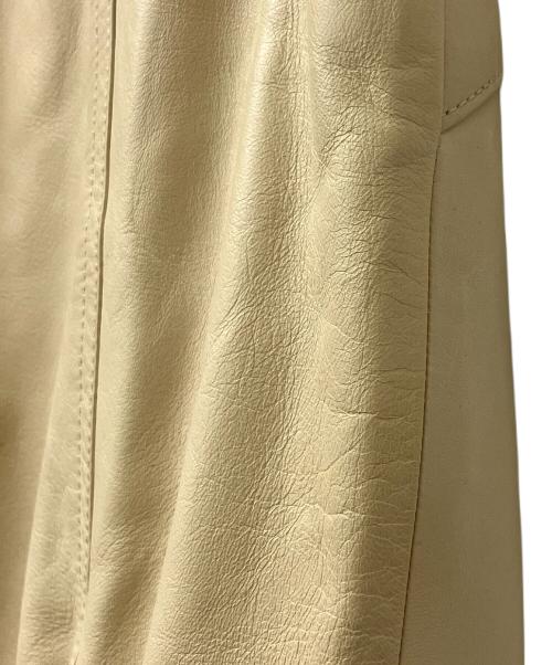 LOUIS VUITTON（ルイ ヴィトン）LOUIS VUITTON (ルイ ヴィトン) ラムレザーベスト カーキ サイズ:36の古着・服飾アイテム