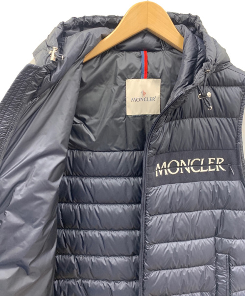 MONCLER（モンクレール）MONCLER (モンクレール) ダウンベスト ネイビー サイズ:Sの古着・服飾アイテム