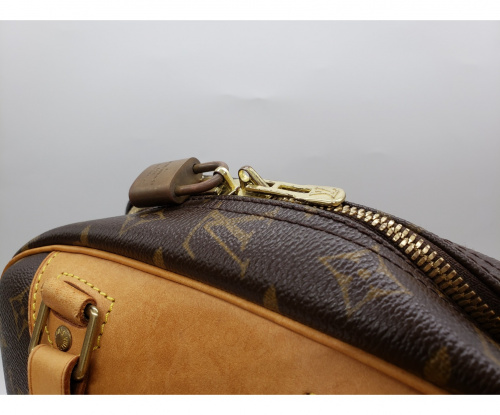 LOUIS VUITTON（ルイ ヴィトン）LOUIS VUITTON (ルイヴィトン) ハンドバッグ ブラウン サイズ:- モノグラム M41450 MB0095の古着・服飾アイテム