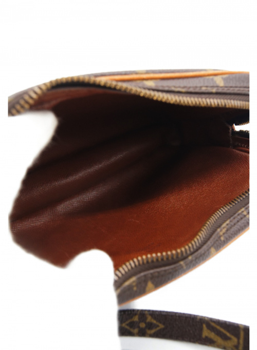 LOUIS VUITTON（ルイ ヴィトン）LOUIS VUITTON (ルイ ヴィトン) ショルダーポーチ ブラウン サイズ:- モノグラム M51828 864THの古着・服飾アイテム