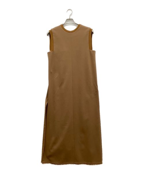 MUVEIL（ミュベール）MUVEIL (ミュベール) ノースリーブワンピース キャメル サイズ:38 未使用品の古着・服飾アイテム