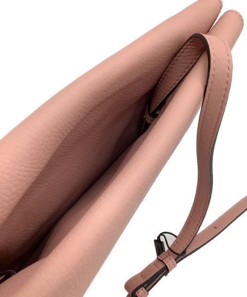 BURBERRY（バーバリー）BURBERRY (バーバリー) ショルダーバッグ ピンク 未使用品の古着・服飾アイテム