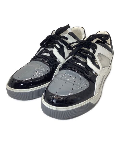 FENDI（フェンディ）FENDI (フェンディ) スニーカー ブラック×ホワイト サイズ:25の古着・服飾アイテム