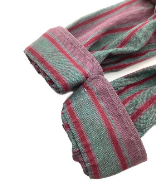 Needles（ニードルズ）Needles (ニードルズ) プルオーバーシャツ レッド×グリーン サイズ:Sの古着・服飾アイテム