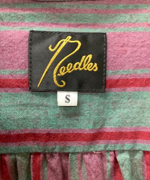 Needles（ニードルズ）Needles (ニードルズ) プルオーバーシャツ レッド×グリーン サイズ:Sの古着・服飾アイテム