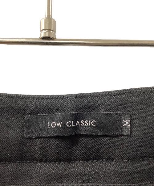 LOW CLASSIC（ロウクラシック）LOW CLASSIC (ロウクラシック) バルーンタックパンツ ブラック サイズ:Mの古着・服飾アイテム