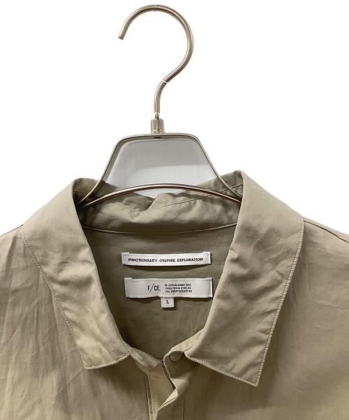 F/CE.（エフシーイー）F/CE. (エフシーイー) ドリズラーシャツジャケット ベージュ サイズ:Lの古着・服飾アイテム