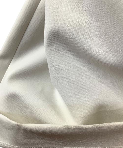 ELLIE（エリー）ELLIE (エリー) 2WAYリボンロンパース ホワイト サイズ:F 未使用品の古着・服飾アイテム