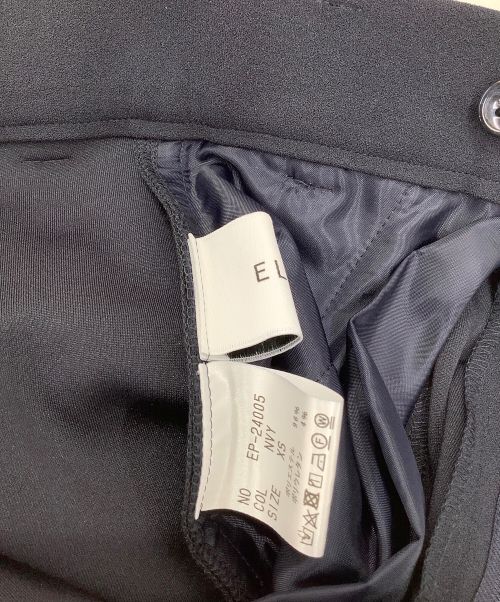 ELLIE（エリー）ELLIE (エリー) 裾スリットフレアパンツ ネイビー サイズ:XS 未使用品の古着・服飾アイテム