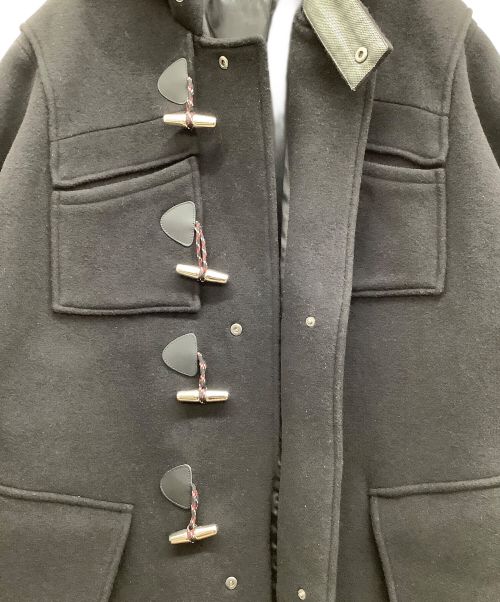 NICOMEDE.（ニコメデス）NICOMEDE. (ニコメデス) GLOVER ALL (グローバーオール) ダッフルコート ブラック サイズ:Lの古着・服飾アイテム