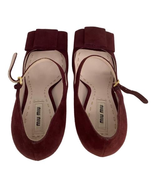 MIU MIU（ミュウミュウ）MIU MIU (ミュウミュウ) オープントゥ・ストラップスェードパンプス ボルドー サイズ:371/2の古着・服飾アイテム
