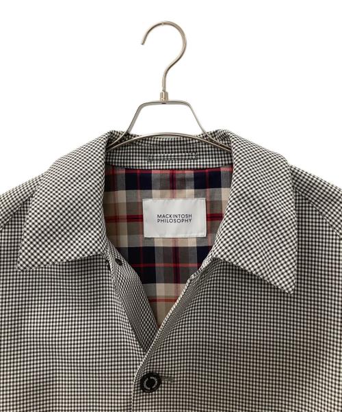 MACKINTOSH PHILOSOPHY（マッキントッシュ フィロソフィー）MACKINTOSH PHILOSOPHY (マッキントッシュフィロソフィー) コート ブラック×ホワイト サイズ:38の古着・服飾アイテム