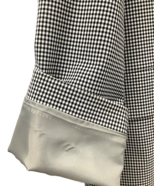 MACKINTOSH PHILOSOPHY（マッキントッシュ フィロソフィー）MACKINTOSH PHILOSOPHY (マッキントッシュフィロソフィー) コート ブラック×ホワイト サイズ:38の古着・服飾アイテム