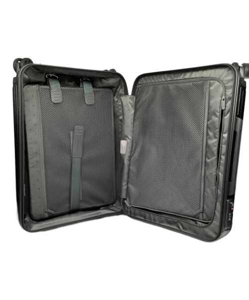 RIMOWA（リモワ）RIMOWA (リモワ) ESSENTIAL CABIN ブラックの古着・服飾アイテム