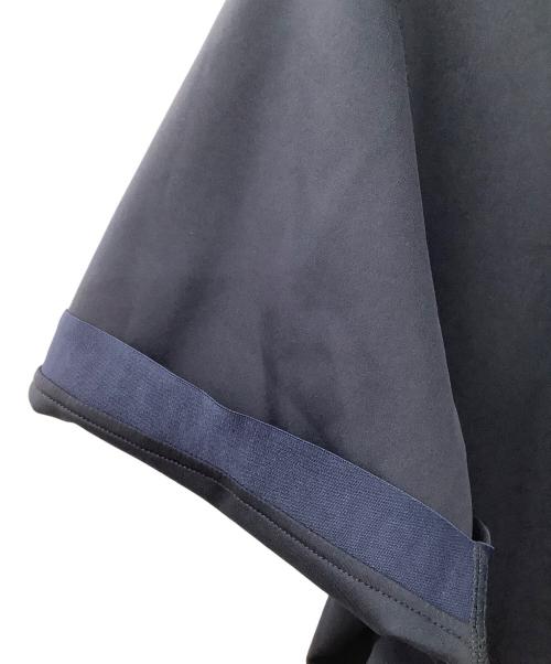 BRIEFING（ブリーフィング）BRIEFING (ブリーフィング) LOGO RIB MOCK NECK RELAXED FIT ネイビー サイズ:Lの古着・服飾アイテム