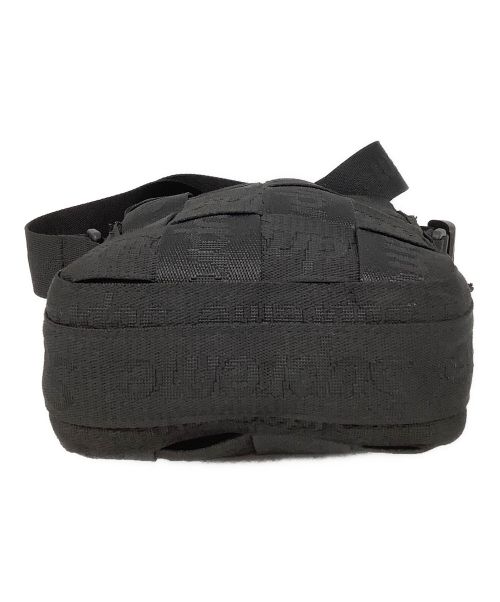 SUPREME（シュプリーム）SUPREME (シュプリーム) Woven Shoulder Bag ブラックの古着・服飾アイテム