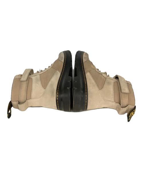 Dr.Martens（ドクターマーチン）Dr.Martens (ドクターマーチン) レースアップブーツ ベージュ サイズ:UK8の古着・服飾アイテム