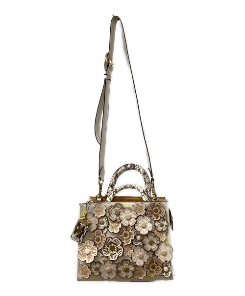 COACH（コーチ）COACH (コーチ) ローグ 25 カラーブロック ウィズ ティー ローズ アンド スネークスキン ディテール ベージュの古着・服飾アイテム