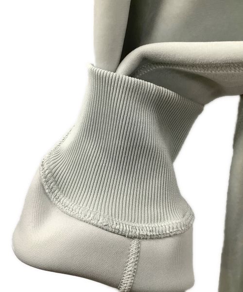 Y-3（ワイスリー）Y-3 (ワイスリー) ベルベットクルー Vネックスウェット グリーン サイズ:S 未使用品の古着・服飾アイテム