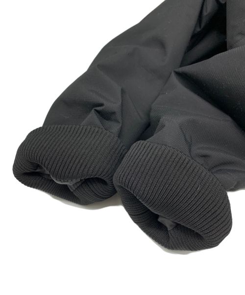 AKM（エーケーエム）AKM (エーケーエム) スタンドネックレイヤードダウンジャケット ブラック サイズ:XLの古着・服飾アイテム