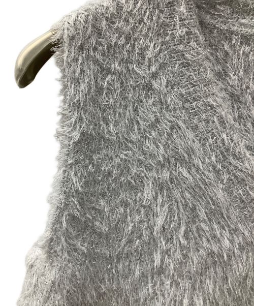 ELLIE（エリー）ELLIE (エリー) ラメニットベスト シルバー サイズ:F 未使用品の古着・服飾アイテム