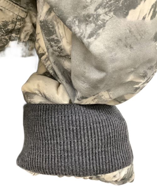 MONCLER（モンクレール）MONCLER (モンクレール) スノーマウンテン EVETTES ベージュ×グレー サイズ:1の古着・服飾アイテム