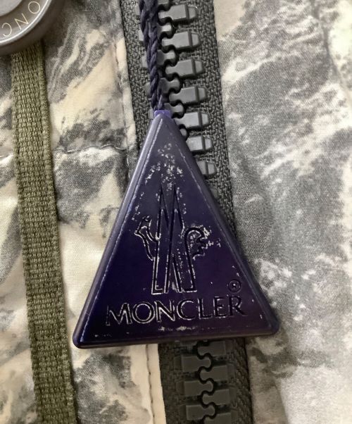 MONCLER（モンクレール）MONCLER (モンクレール) スノーマウンテン EVETTES ベージュ×グレー サイズ:1の古着・服飾アイテム