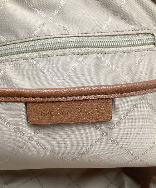 MICHAEL KORS（マイケル・コース）MICHAEL KORS (マイケルコース) シグネチャー アイボリーの古着・服飾アイテム