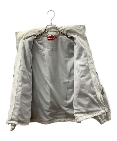 SUPREME（シュプリーム）SUPREME (シュプリーム) ロゴパイピングフーデッドトラックジャケット グレー サイズ:Sの古着・服飾アイテム