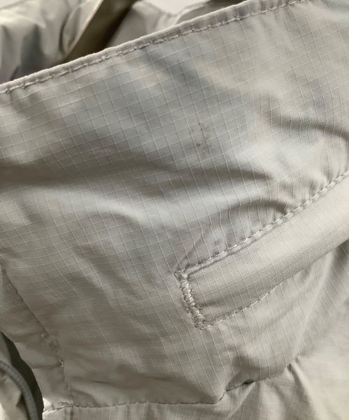 SUPREME（シュプリーム）SUPREME (シュプリーム) ロゴパイピングフーデッドトラックジャケット グレー サイズ:Sの古着・服飾アイテム