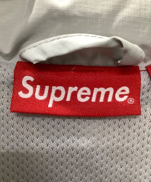 SUPREME（シュプリーム）SUPREME (シュプリーム) ロゴパイピングフーデッドトラックジャケット グレー サイズ:Sの古着・服飾アイテム