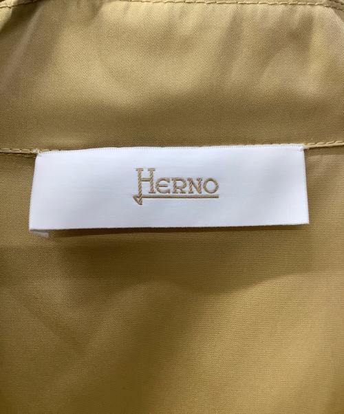 HERNO（ヘルノ）HERNO (ヘルノ) ナイロンコート キャメル サイズ:42の古着・服飾アイテム