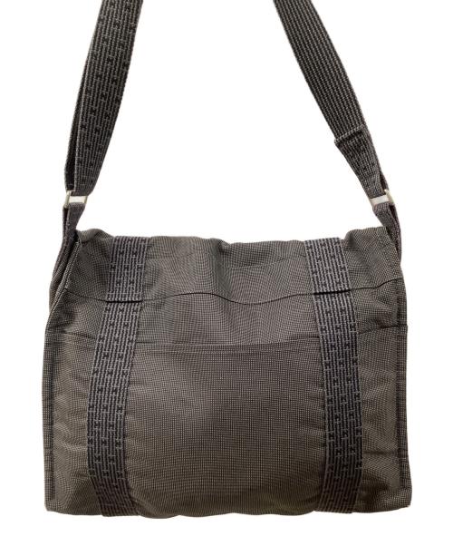 HERMES（エルメス）HERMES (エルメス) エールライン グレーの古着・服飾アイテム