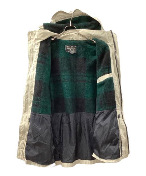 Eddie Bauer（エディーバウアー）Eddie Bauer (エディーバウアー) マウンテンパーカー ベージュ サイズ:XLの古着・服飾アイテム