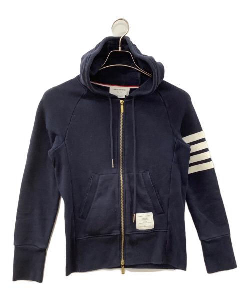 Thom Browne（トムブラウン）Thom Browne (トムブラウン) 4BAR グラフィックフーディ ネイビーの古着・服飾アイテム