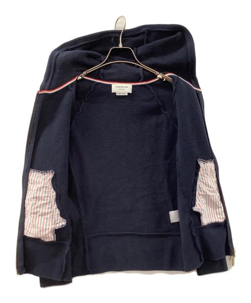 Thom Browne（トムブラウン）Thom Browne (トムブラウン) 4BAR グラフィックフーディ ネイビーの古着・服飾アイテム