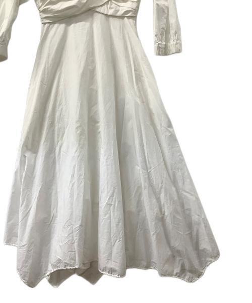 ENFOLD（エンフォルド）ENFOLD (エンフォルド) ソフトタイプライターカーブアームドレス ホワイト サイズ:38の古着・服飾アイテム