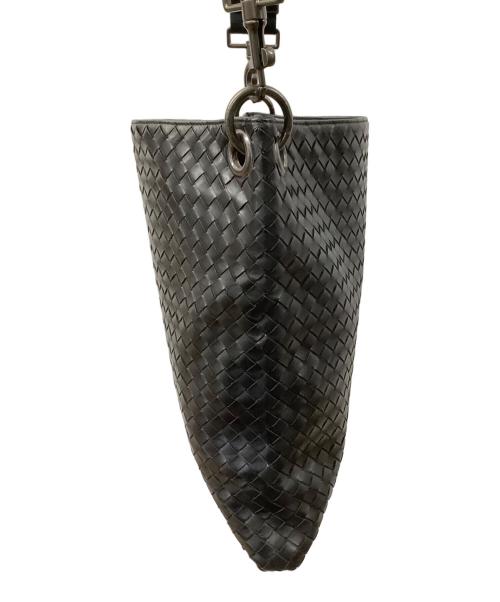 BOTTEGA VENETA（ボッテガベネタ）BOTTEGA VENETA (ボッテガベネタ) イントレチャート ショルダーバッグ ブラックの古着・服飾アイテム