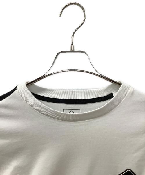 F.C.Real Bristol（エフシーレアルブリストル）F.C.Real Bristol (エフシーレアルブリストル) LINE TEAM L/S BAGGY TEE ホワイト×ブラック サイズ:Mの古着・服飾アイテム